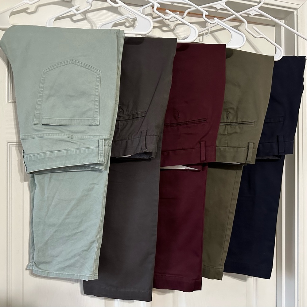 SET OF 5 CHINOS FOR SALE!!